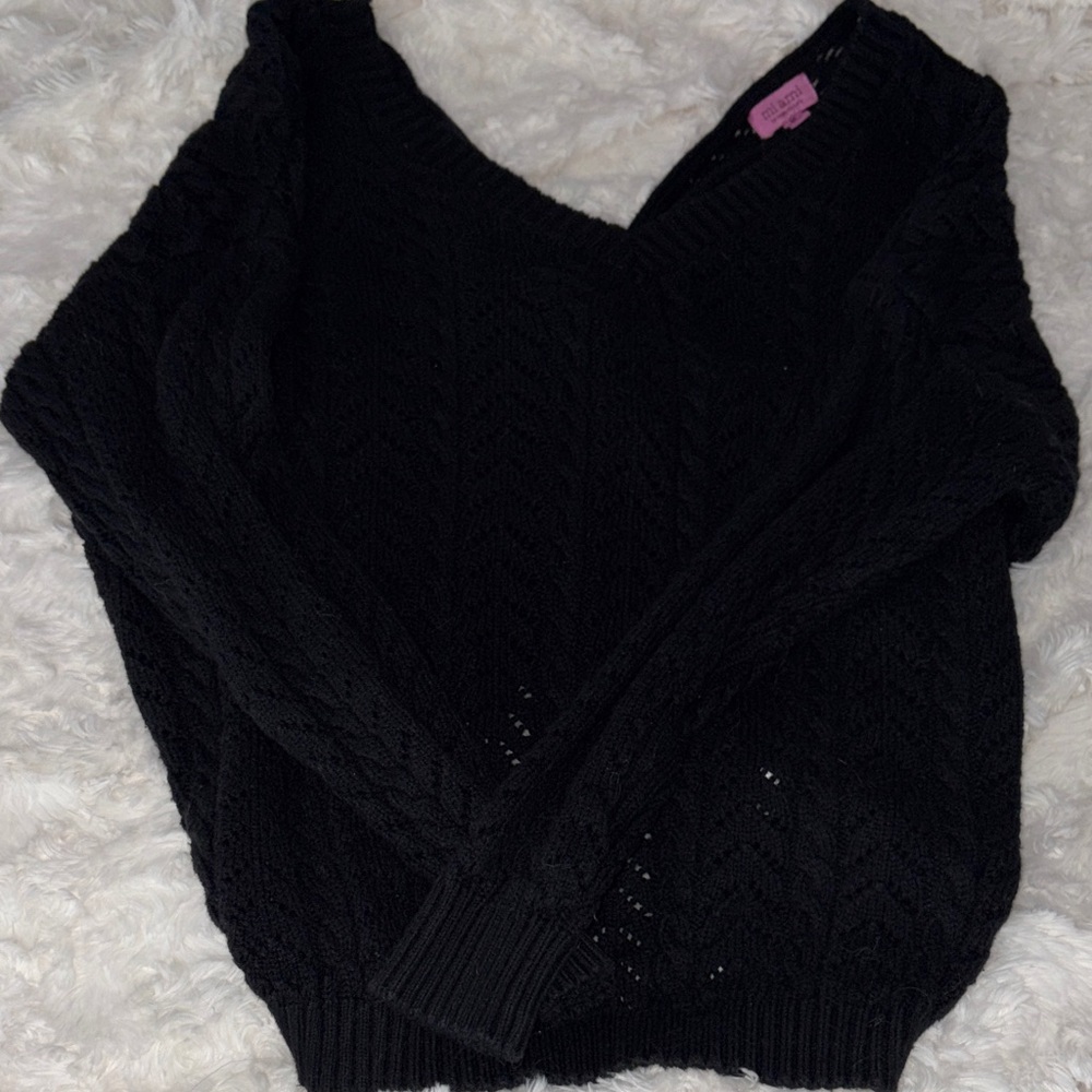 Miami Black V-Neck Cross Cable Knit Sweater
